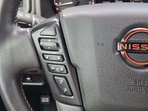 Used 2023 Nissan Titan PRO-4X w/ Pro-4x Convenience Package AWD/4WD image 24
