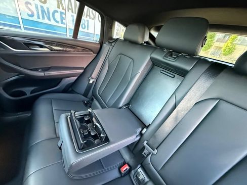 Used 2020 BMW X4 xDrive30i w/ Premium Package AWD/4WD image 30
