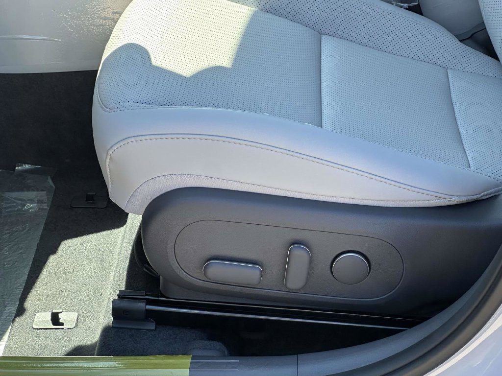 New 2026 Hyundai Kona SEL Premium AWD/4WD image 14