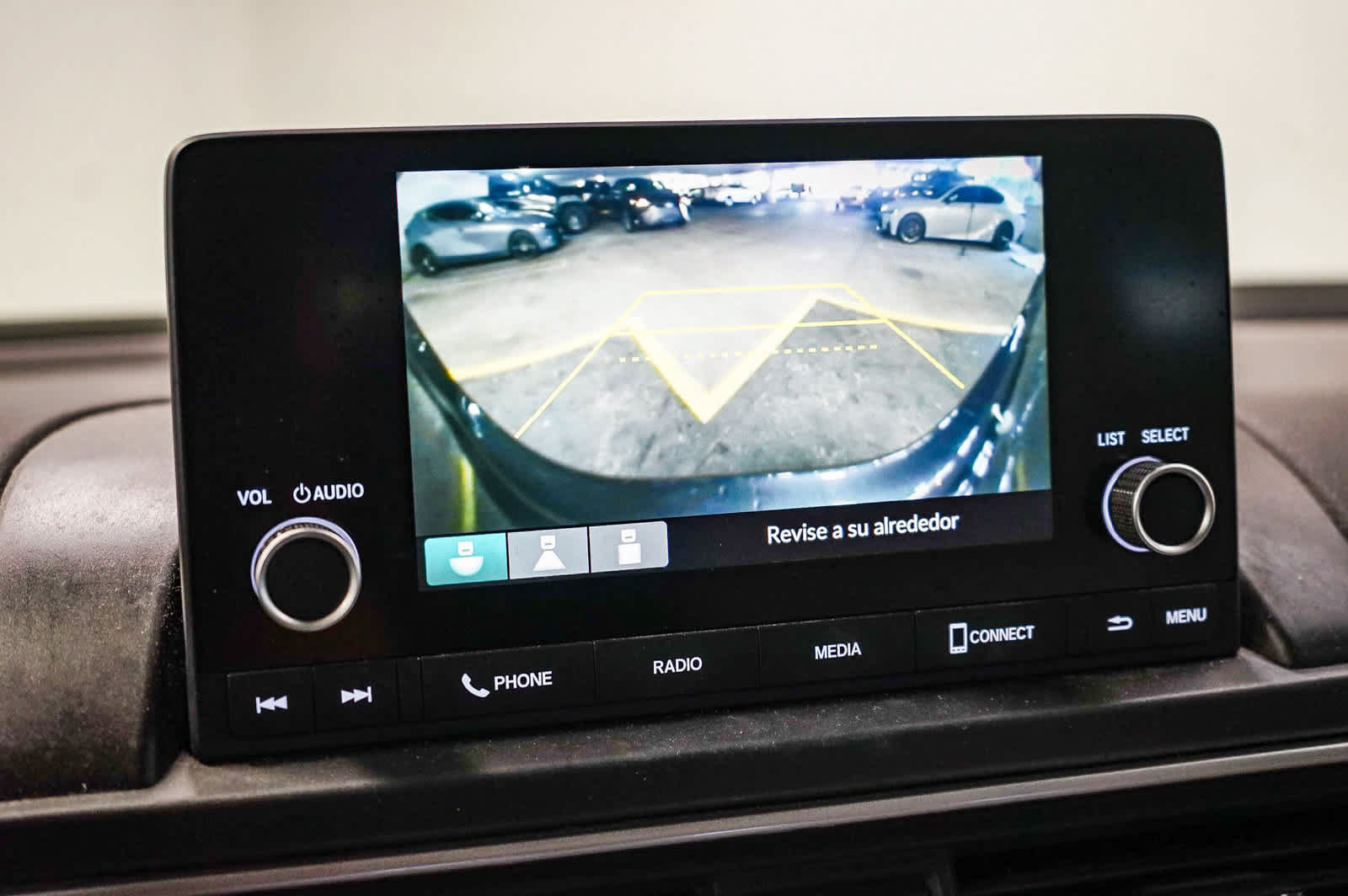 Used 2023 Honda Pilot LX image 22