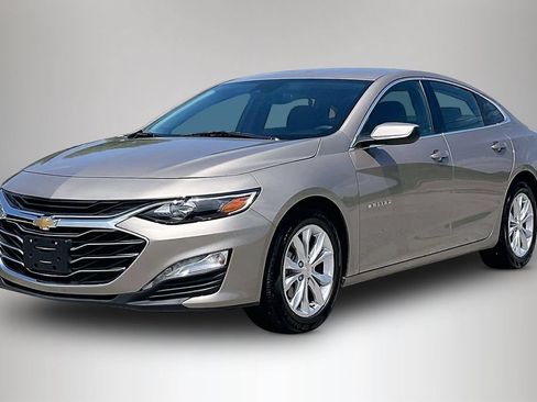 Used 2023 Chevrolet Malibu LT FWD image 2