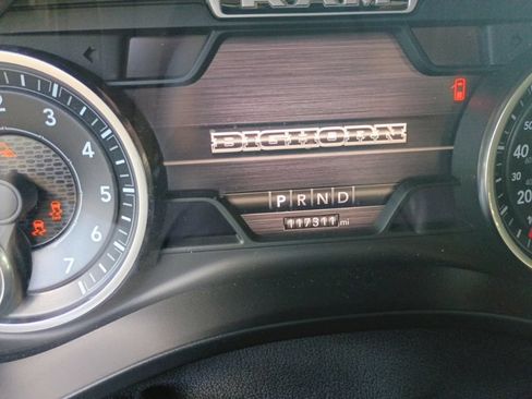 Used 2020 RAM 1500 Big Horn AWD/4WD image 11