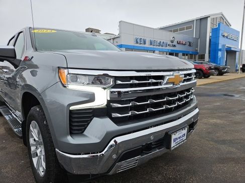 Certified 2024 Chevrolet Silverado 1500 LTZ w/ LTZ Convenience Package II image 4