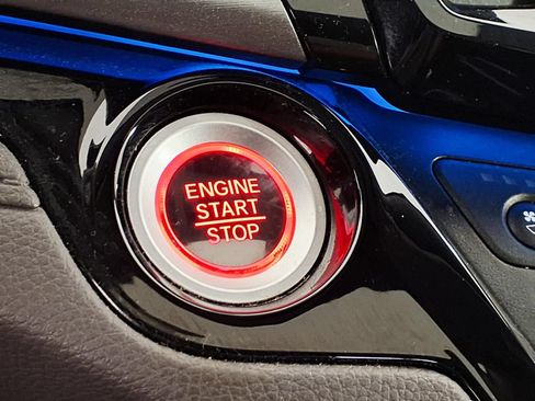Used 2019 Honda Odyssey Elite image 20