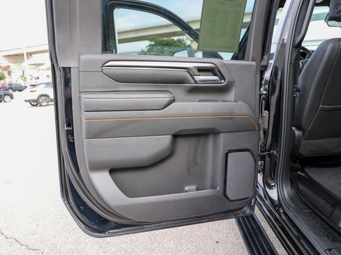 Used 2024 GMC Sierra 2500 AT4 w/ AT4 Premium Plus Package AWD/4WD image 44