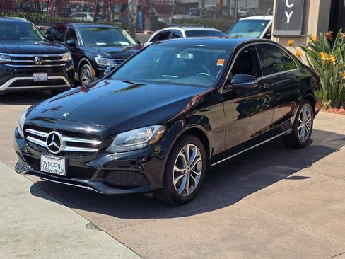 Used 2017 Mercedes-Benz C 300 Sedan image 5