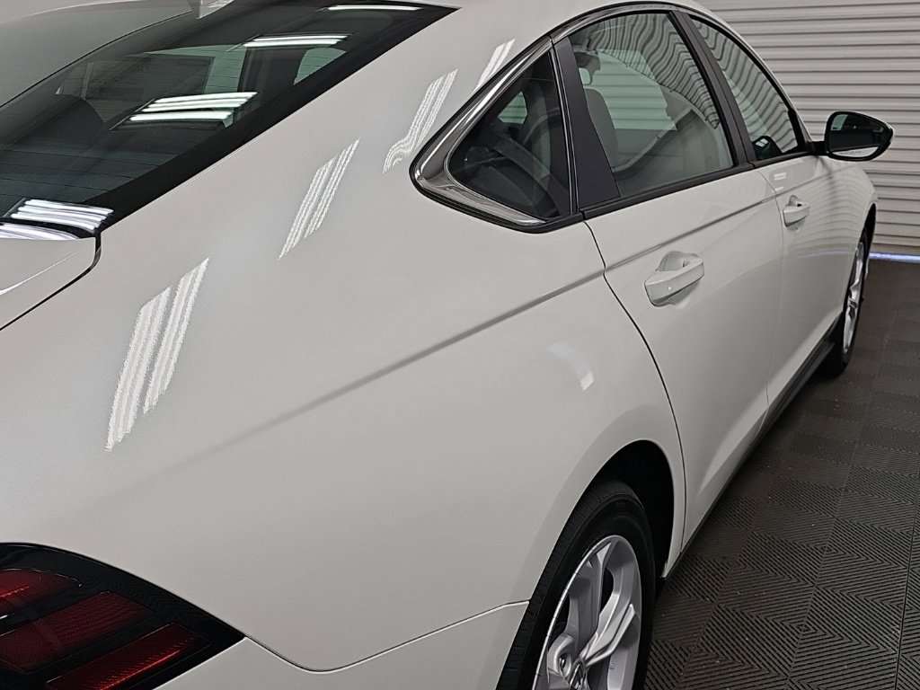 New 2026 Honda Accord LX image 9