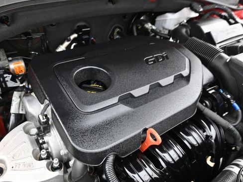 Used 2019 Hyundai Santa Fe SEL image 36