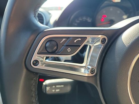 Used 2024 Porsche 718 Cayman S RWD image 12