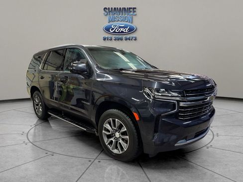Used 2023 Chevrolet Tahoe LT w/ Luxury Package image 3