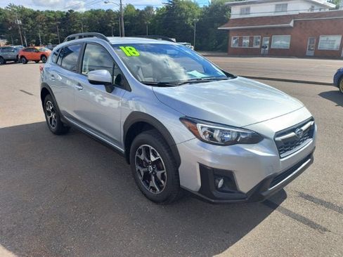 Used 2018 Subaru Crosstrek 2.0i Premium w/ Moonroof Package AWD/4WD image 5