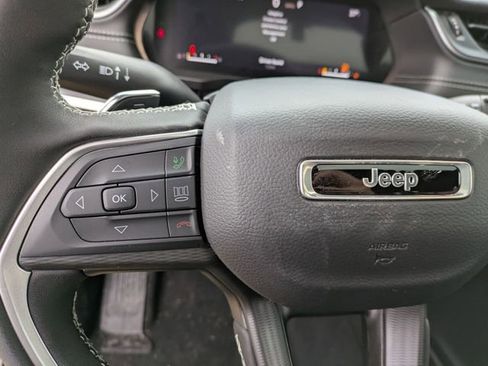 New 2026 Jeep Grand Cherokee Laredo X AWD/4WD image 16