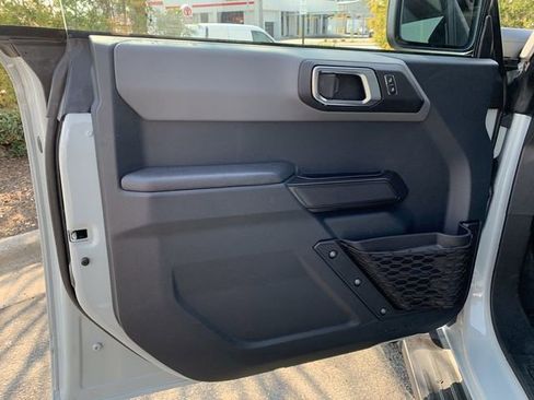 Used 2024 Ford Bronco Black Diamond image 17