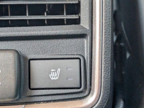 Used 2020 Subaru Forester Touring w/ Popular Package #2 image 17