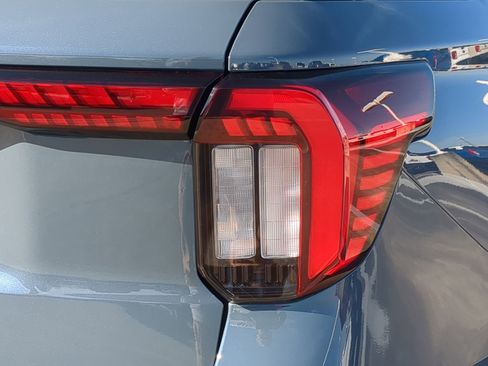 New 2026 Ford Explorer Active image 40