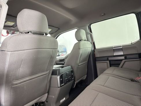 Used 2019 Ford F250 XLT w/ XLT Premium Package image 14