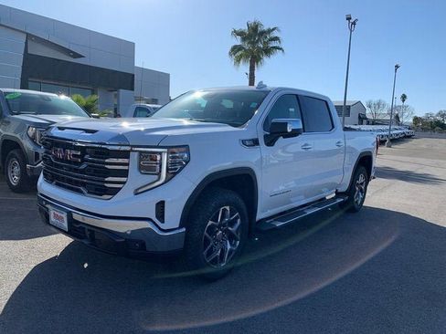 New 2026 GMC Sierra 1500 SLT w/ SLT Premium Plus Package image 2