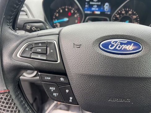 Used 2019 Ford Escape SEL image 27