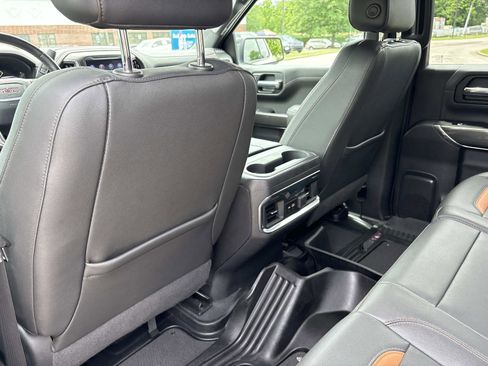 Certified 2022 GMC Sierra 1500 AT4 w/ AT4 Premium Package AWD/4WD image 32