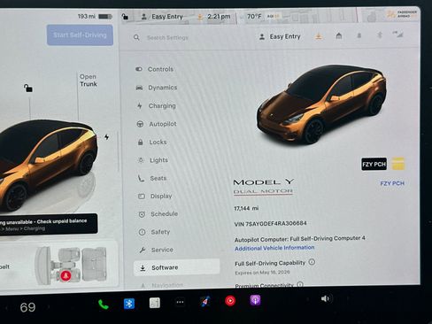 Used 2024 Tesla Model Y Performance AWD/4WD image 33
