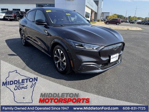 Certified 2022 Ford Mustang Mach-E Premium image 1