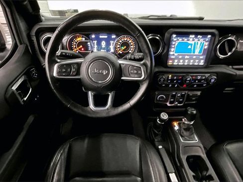 Used 2021 Jeep Wrangler Unlimited Sahara image 5