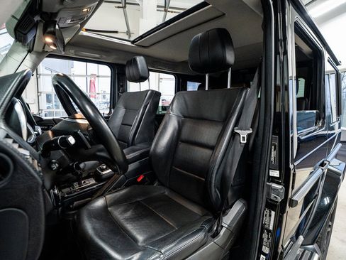 Used 2018 Mercedes-Benz G 550 image 32