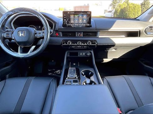 New 2025 Honda Pilot EX-L image 12