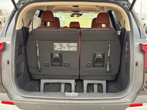 New 2026 Kia Carnival EX FWD image 18