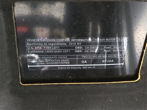 Used 2016 Nissan Rogue S image 27