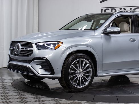 Used 2025 Mercedes-Benz GLE 350 4MATIC image 26