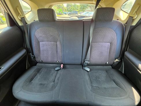 Used 2009 Nissan Rogue S FWD image 22