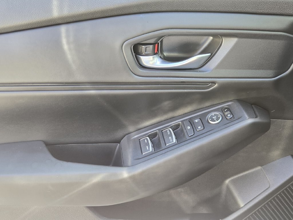 Certified 2024 Honda Accord EX image 26