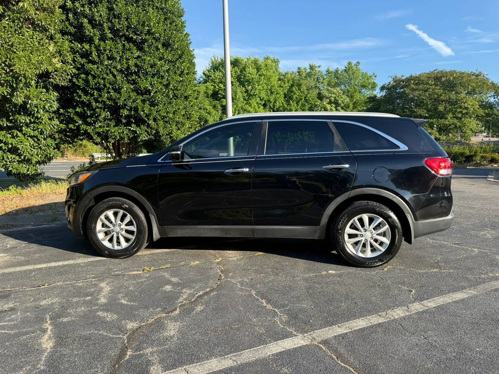Used 2016 Kia Sorento FWD w/ LX Convenience Package image 5