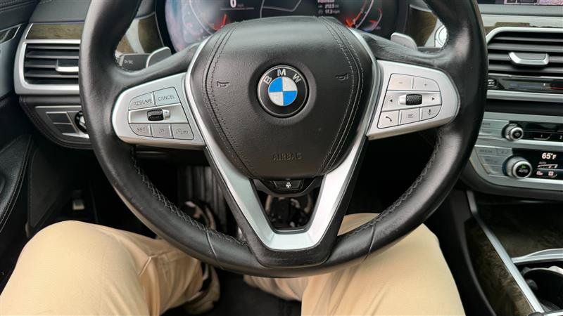 Used 2020 BMW 740i xDrive w/ Cold Weather Package AWD/4WD image 34