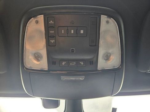 Used 2024 Dodge Durango GT image 40