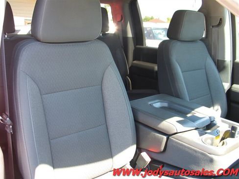 Used 2022 Chevrolet Silverado 2500 LT w/ Convenience Package AWD/4WD image 28