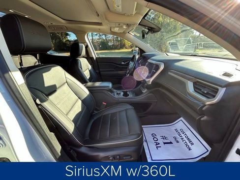 Used 2022 GMC Acadia Denali w/ Denali Ultimate Package image 26