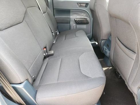 Used 2025 Ford Maverick XL w/ Equipment Group 102A AWD/4WD image 31
