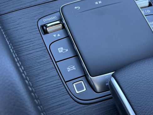 New 2026 Mercedes-Benz GLS 450 4MATIC image 34