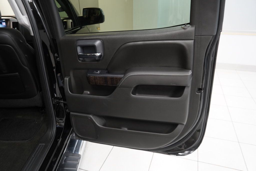 Used 2015 GMC Sierra 1500 Denali w/ Driver Alert Package AWD/4WD image 24