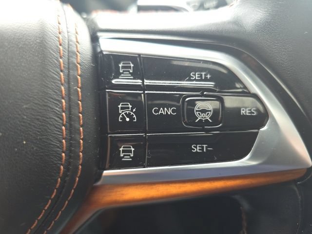 Used 2021 Jeep Grand Cherokee L Summit AWD/4WD image 28
