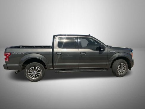Used 2018 Ford F150 XLT w/ Equipment Group 302A Luxury image 4