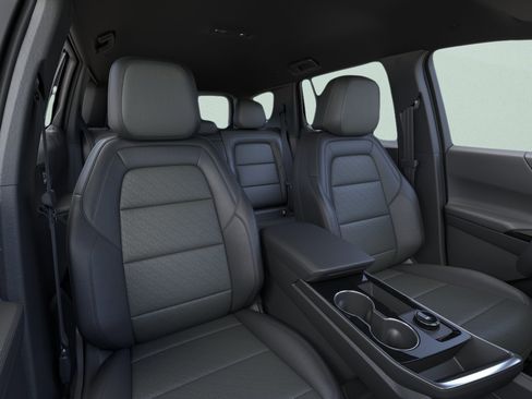 New 2026 Chevrolet Equinox LT w/ Convenience Package II AWD/4WD image 16