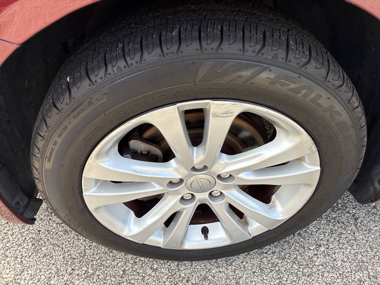 Used 2015 Chrysler 200 Limited FWD image 25