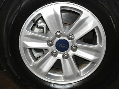 Used 2019 Ford F150 XLT image 66