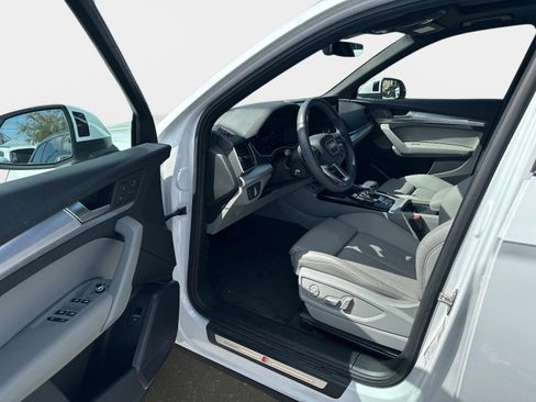 Used 2025 Audi Q5 2.0T Premium image 10