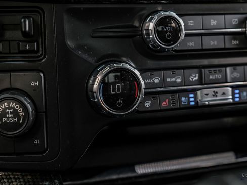 Used 2021 Ford F150 Lariat w/ Equipment Group 502A High AWD/4WD image 67