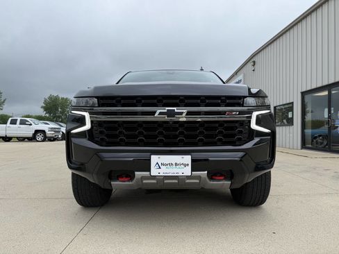 Used 2022 Chevrolet Tahoe Z71 w/ Luxury Package AWD/4WD image 31