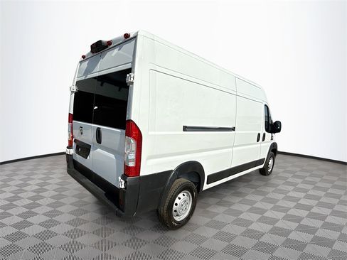 Used 2022 RAM ProMaster 2500 image 8